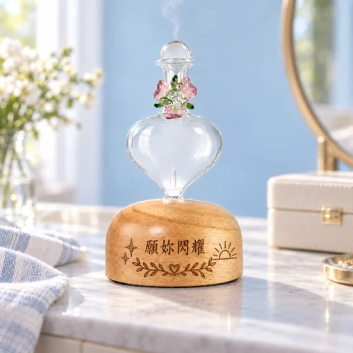 6【小粉花】精油擴香儀-客製化雷雕 情境圖 Herbally 6【小粉花】精油擴香儀-客製化雷雕 使用情境